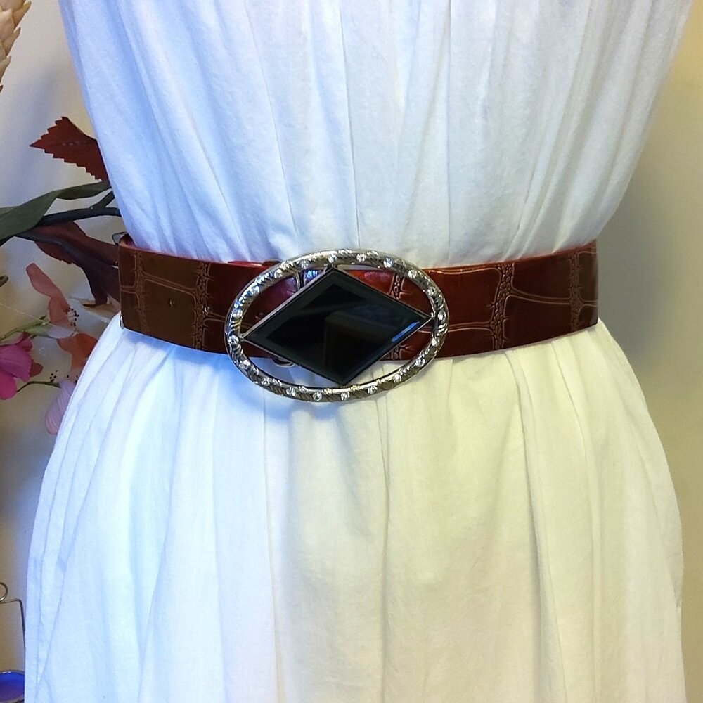 New Wide Faux Leather VTG Waist Belt Red Fashion Belt for Dresses
